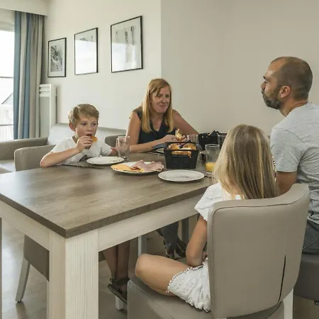 Appartement Nice Apartment Near Beach *