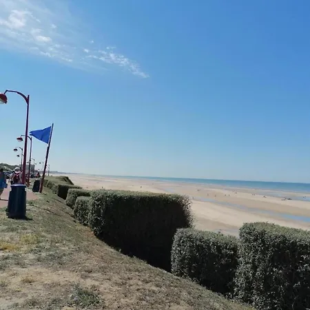 Nice Apartment Near Beach *